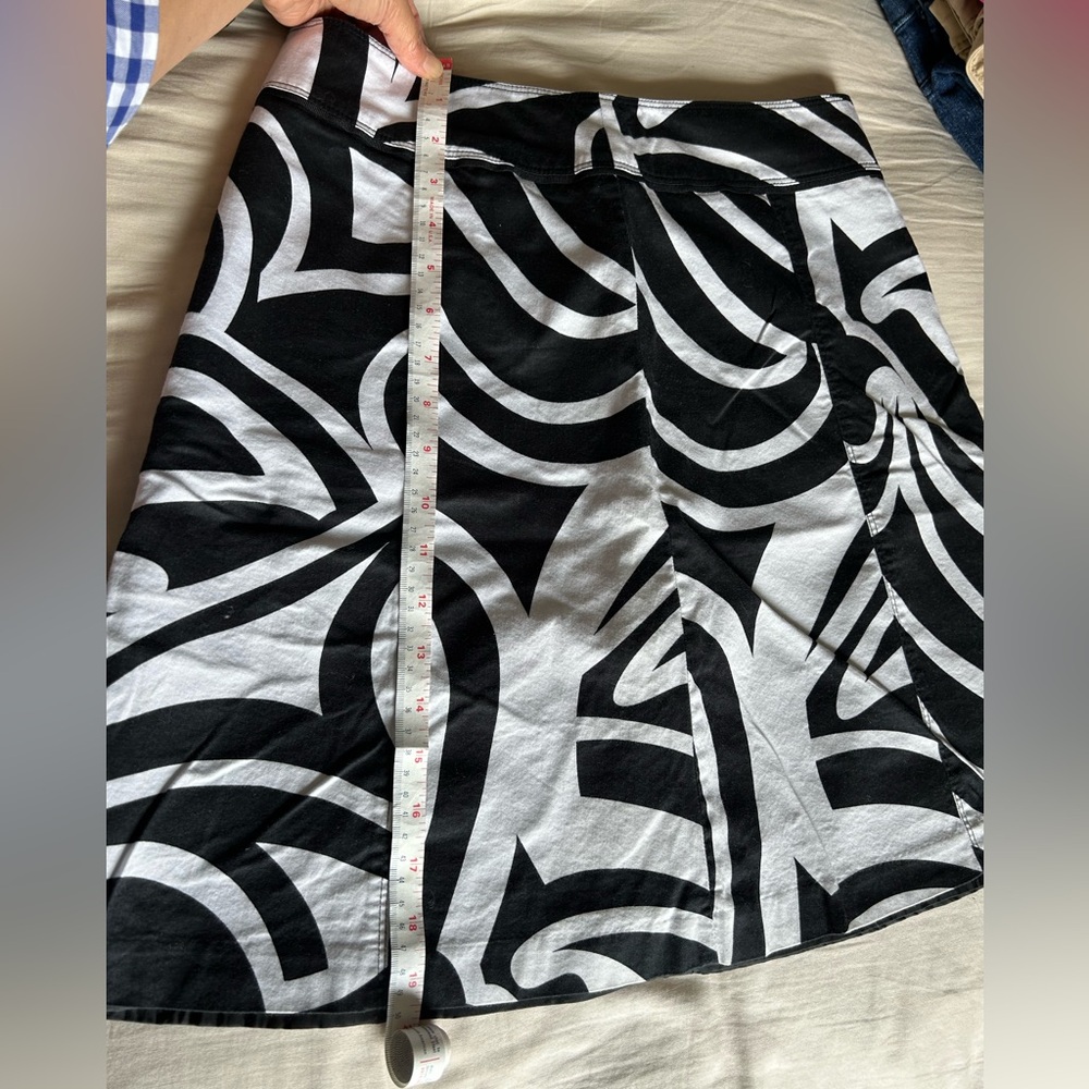 Loft mini skirt, size S